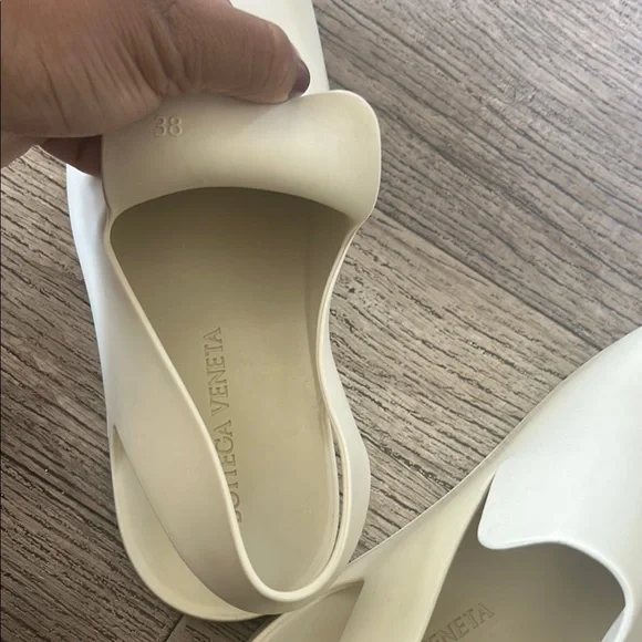 Bottega Veneta Clogs - Picture 10 of 17